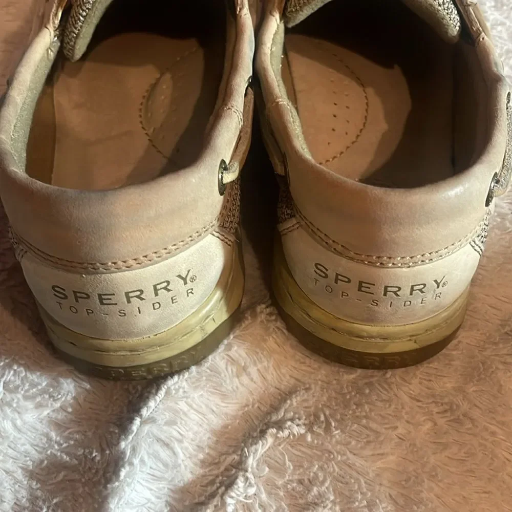 Sperry Tan Boat Shoes with Leather Finish and Moccasin Toe